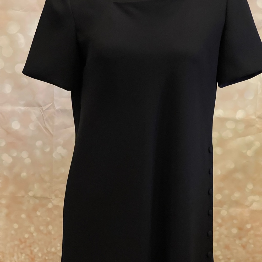 Liz Claiborne 4 Square Neck Button Side Accent‎ Knee Length Black Dress - Picture 8 of 8